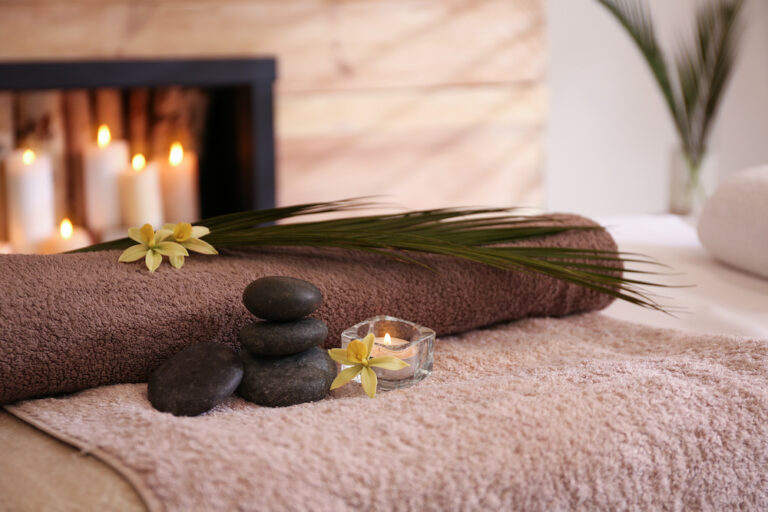 6 Key Signs That You Need to See a Massage Therapist Woodside Club