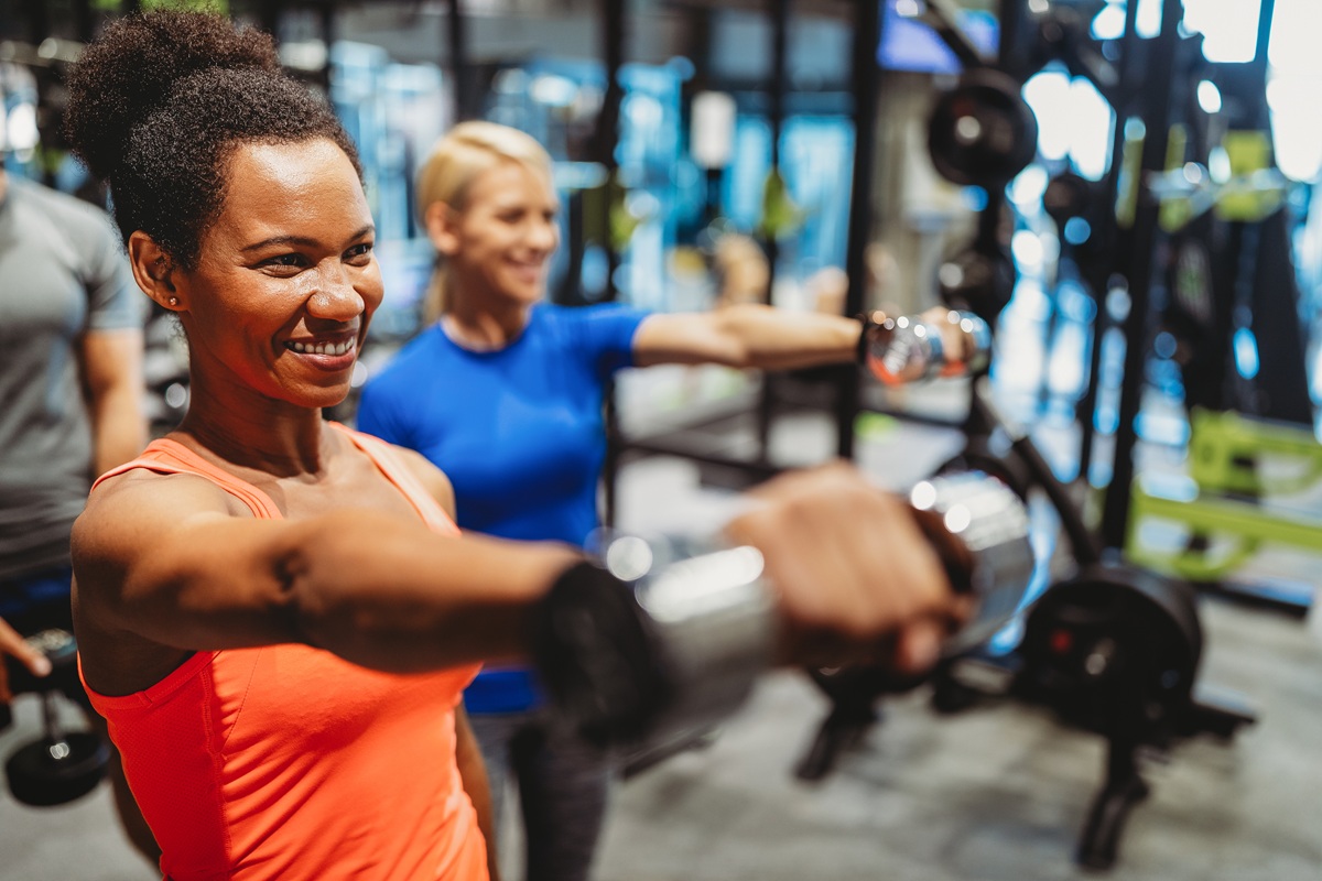 how a fitness center improves mental and physical health